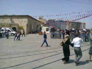 Taksim, with İstiklal on the left