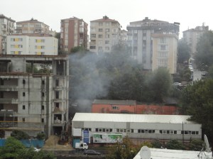 Coal smoke from construction site, Mecidiyeköy, September 30, 2015