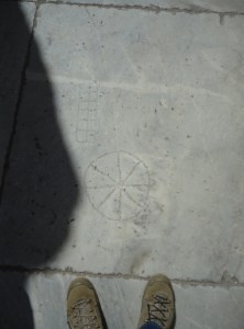 Thales is said to have recognized the theorem that the diameter bisects the circle. Circles divided by several diameters are said to have been common on monuments in Egypt, where Thales could have seen them