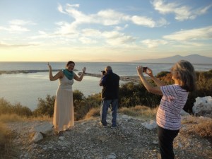 After a reception in the courtyard of the museum at Miletus, on the way back to Didim, we paused to enjoy the sunset